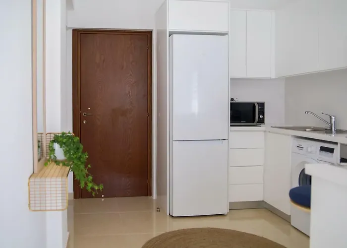 Phaedrus Living: Seaside Luxury Flat Lighthouse 68 Daire *