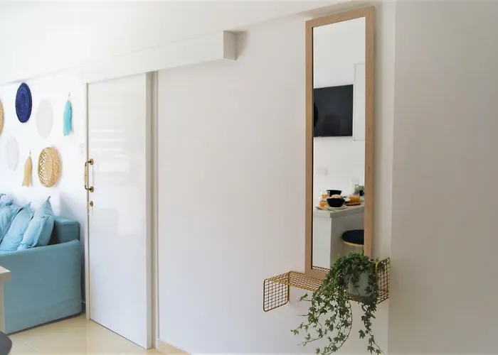 Daire Phaedrus Living: Seaside Luxury Flat Lighthouse 68